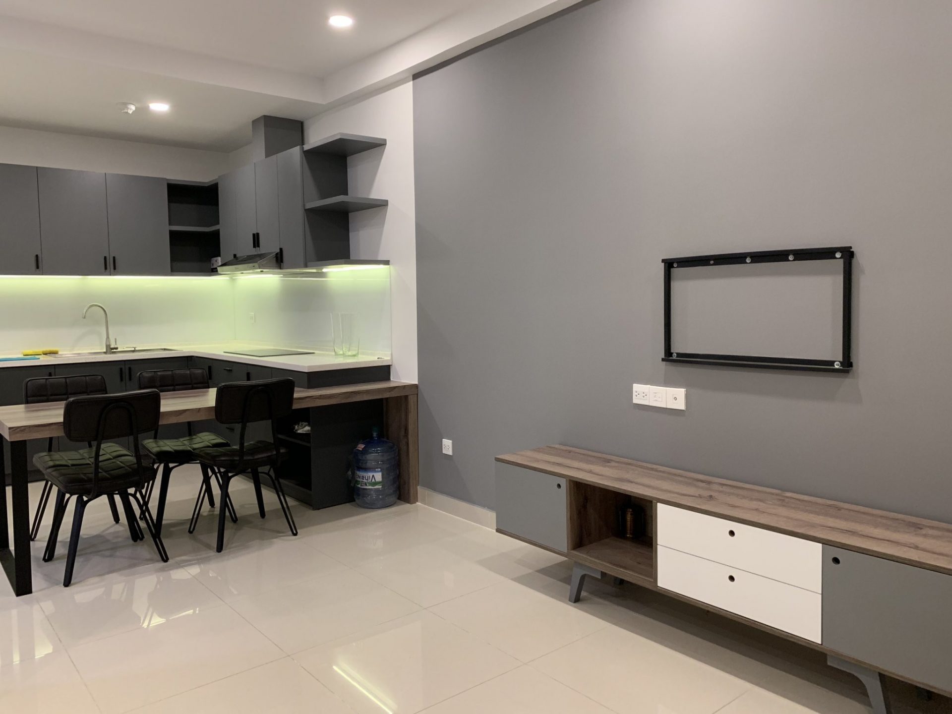 CHO THUÊ CĂN HỘ – 1PN – THE SUN AVENUE – 14 TRIỆU